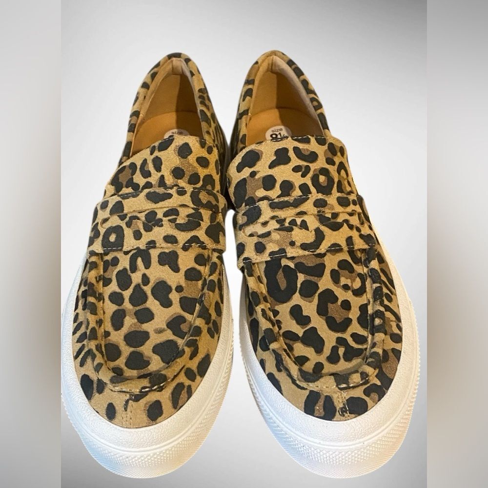 J/SLIDES | J/SLIDES GIGI Leopard Print STATEMENT Sneakers BTS NWOB 8.5